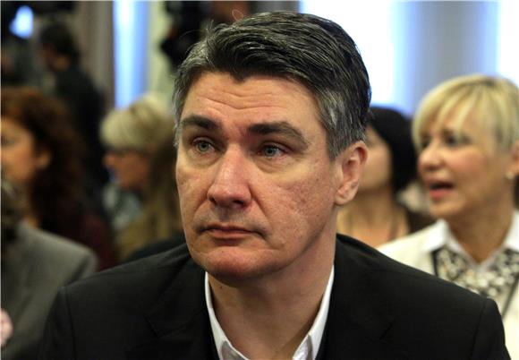 Milanovic says SDP leads in fight for equality