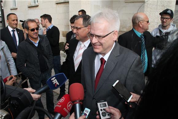 Predsjednik Josipović posjetio Makarsku