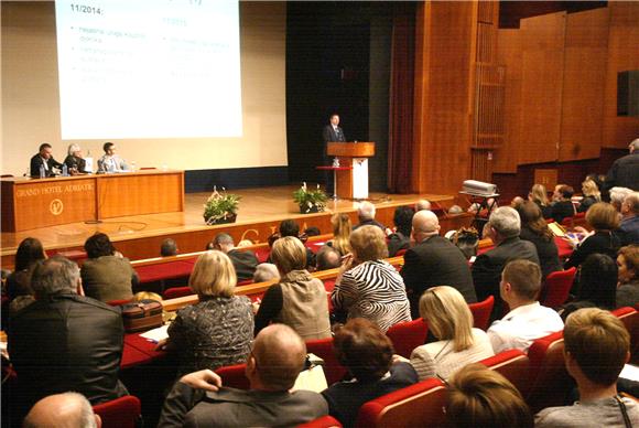 U Opatiji započelo savjetovanje u organizaciji Udruge poslodavaca u zdravstvu