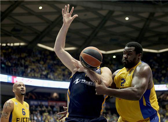 Euroliga - Banić zabio 12, Radošević 10, Žorić šest, a Šarić četiri koša