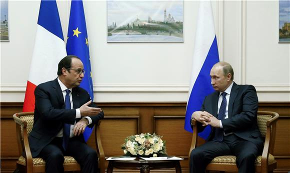 Hollande i Putin o ukrajinskoj krizi