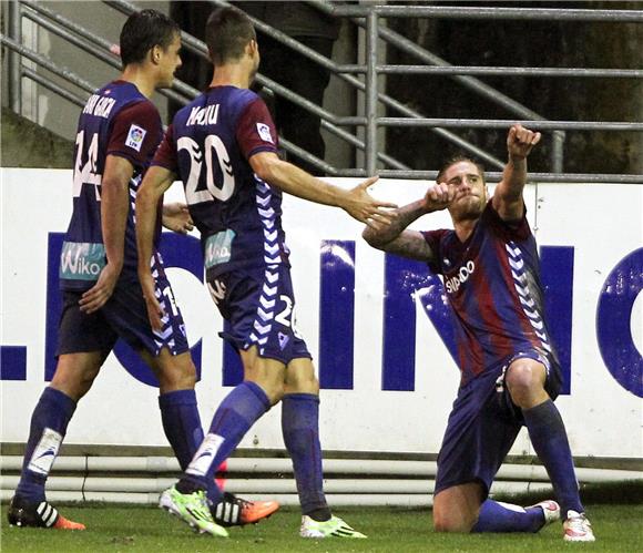 Primera: Eibar - Almeria 5-2