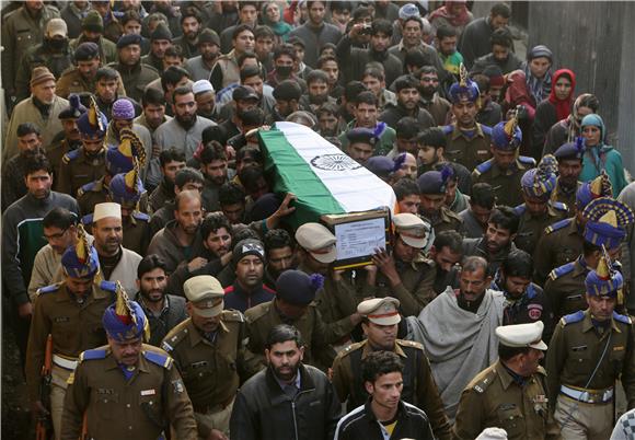 INDIA KASHMIR FUNERAL