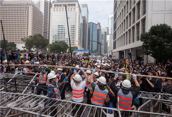 Policija u Hong Kongu zauzela mjesto prosvjeda