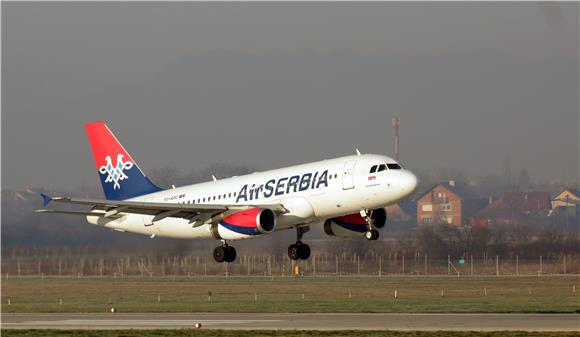 Zrakoplov Air Serbie iz Beograda sletio u Zagreb