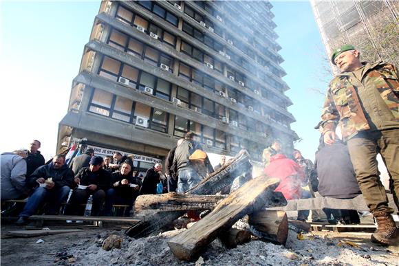 Branitelji iz Savske traže izvanrednu sjednicu Sabora