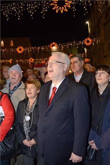 KAMPANJA - Predizborni skup Ive Josipovića u Splitu