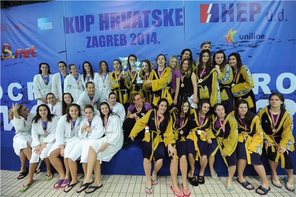 Mladost - Suzuki Bura 13-6