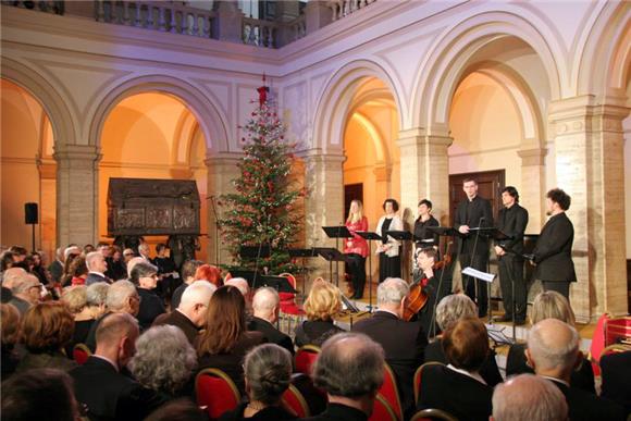 U Palači HAZU-a održan tradicionalni božićni koncert