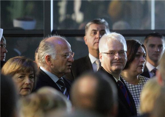 Josipović: učinimo Hrvatsku snažnom i uspješnom