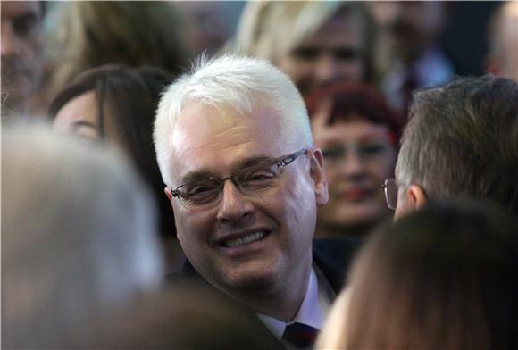 Josipović: učinimo Hrvatsku snažnom i uspješnom