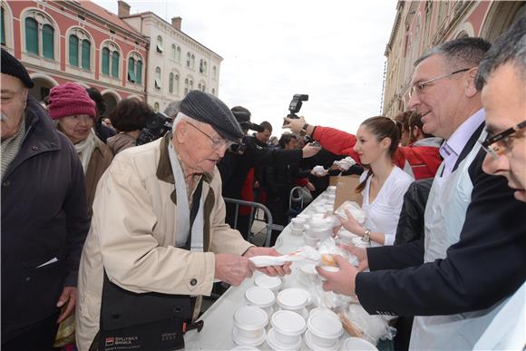 Split: podijeljeno 5000 porcija bakalara