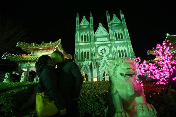 CHINA CHRISTMAS EVE CHURCH PRAYERS