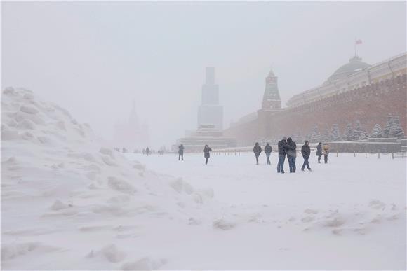 RUSSIA WEATHER SNOWFALL