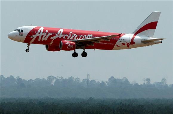 FILE MALAYSIA INDONESIA MISSING AIR ASIA JET