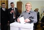 IZBORI Grabar-Kitarović: neka izbori budu u demokratkom ozračju