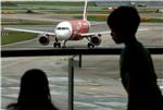 SINGAPORE INDONESIA AIRASIA PLANE MISSING