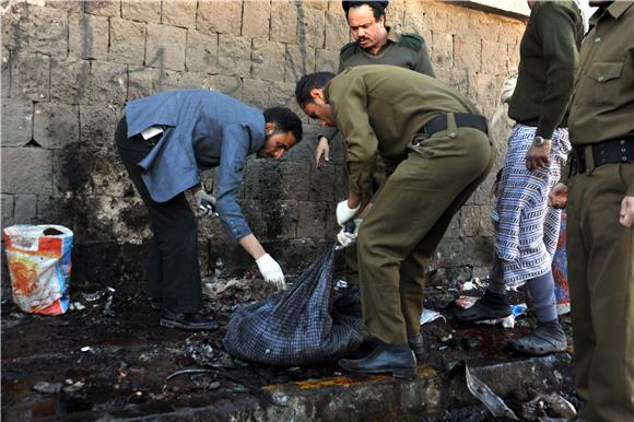 YEMEN CAR BOMB