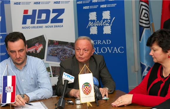 Konferencija za medije karlovačkog HDZ-a i koalicijskih partnera