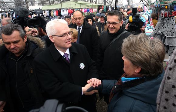 Predsjednički kandidat Ivo Josipović posjetio sajam u Velikoj Gorici