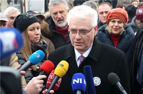 Predsjednički kandidat Ivo Josipović posjetio sajam u Velikoj Gorici