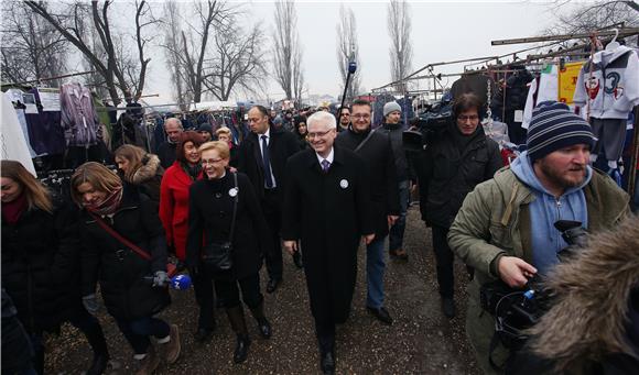 Predsjednički kandidat Ivo Josipović posjetio sajam u Velikoj Gorici