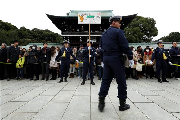 Japansku policiju zovu i zbog nestanka papira u javnom zahodu