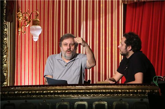 Žižek: najvažniji problem i svijeta i teatra jest pronaći alternativu