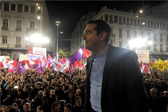 Grčki ljevičar ojačao popularnost kaže da će okončati "poniženje"