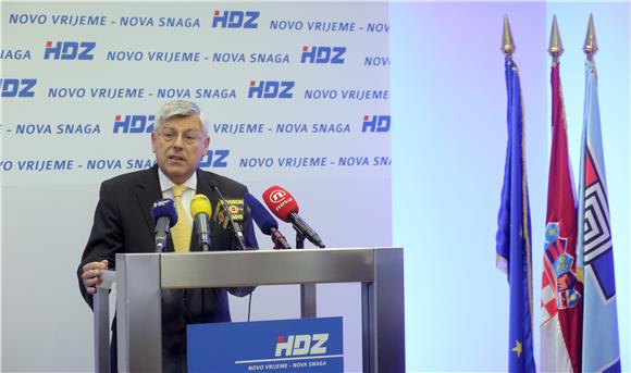 Konferencija za medije HDZ-a ''Vladin 'novi početak'  - Sigurni gubitak sredstava iz EU fondova i poražavajući podaci Eurostata''