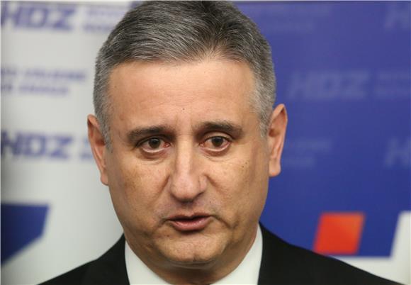 Karamarko: više nitko neće moći izjednačavati žrtvu i agresora