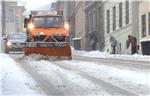 Snijeg u Zagrebu nastavio padati u popodnevnim satima