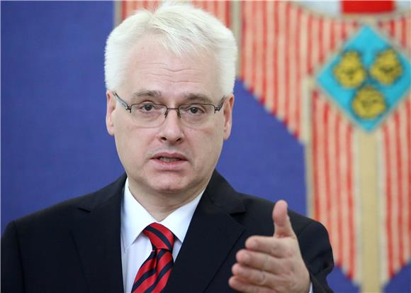 Josipović: više nema smisla ocjena ustavnosti zakona o ništetnosti