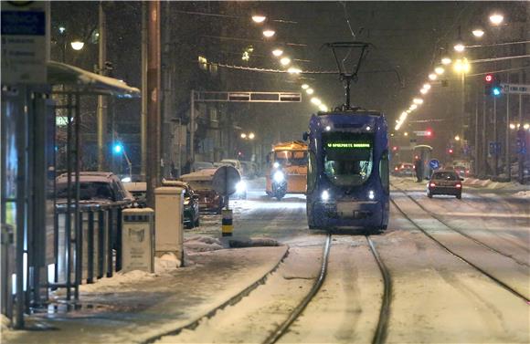 Zagreb: vozači u utorak trebaju paziti na poledicu