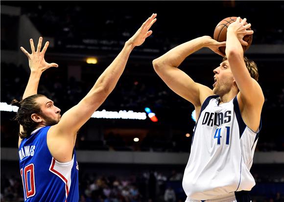 Anthony Davis propušta All-Star, mijenja ga Nowitzki