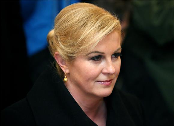 Kolinda Grabar Kitarović posjetila branitelje u Savskoj