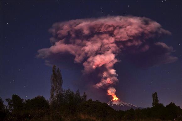 Erumpirao vulkan Villarrica u južnom Čileu