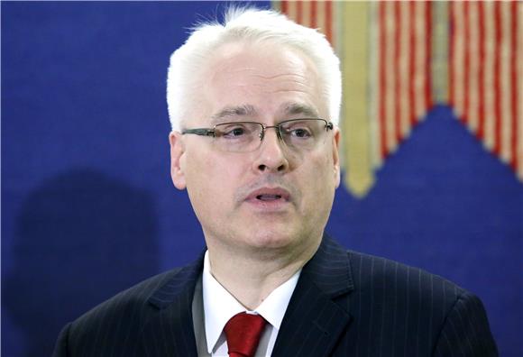 Josipović prije odlaska s Pantovčaka odlikovao većinu svojih suradnika