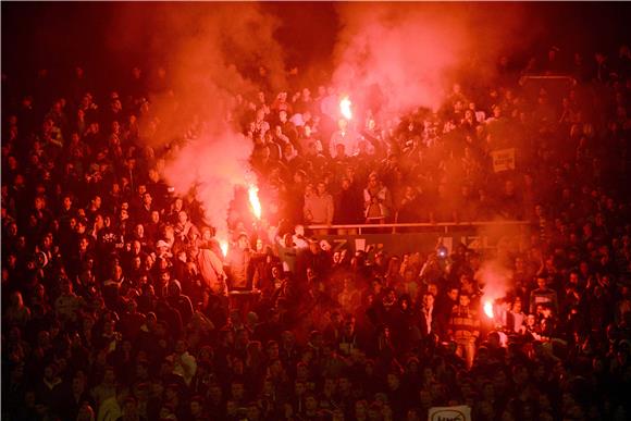 Kažnjeni Hajduk, Rijeka, Dinamo, Lokomotiva i Osijek