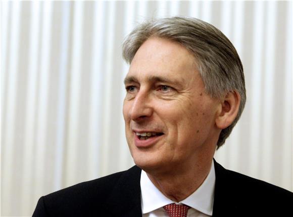 Hammond: Rusija bi mogla predstavljati najveću prijetnju Britaniji