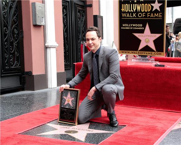 USA HOLLYWOOD WALK OF FAME STAR CEREMONY