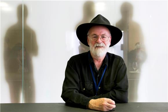 FILE SWITZERLAND PEOPLE PRATCHETT OBIT