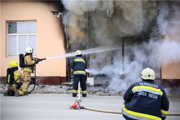 Požar u pogonu za sušenje ribe u Dugoj Resi