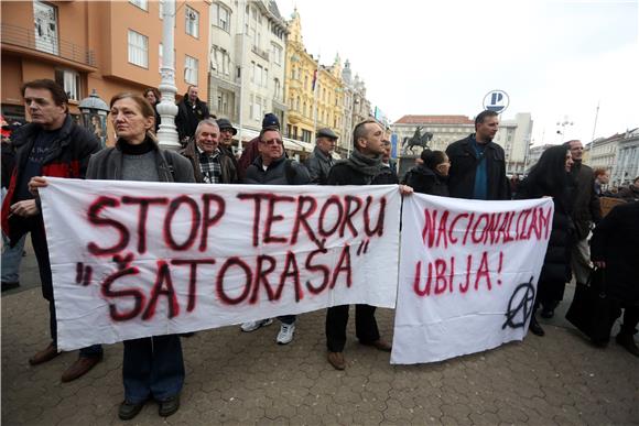 Okupljanje građana povodom prosvjeda u organizaciji pokreta Occupy Croatia 