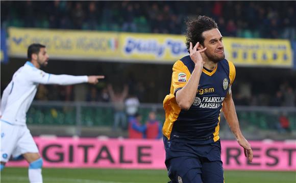 Luca Toni srušio Napoli