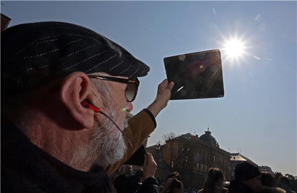 Pomrčina sunca iz Zagreba