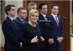 Predsjednica Grabar-Kitarović sa nogometnom reprezentacijom i čelnicima HNS-a