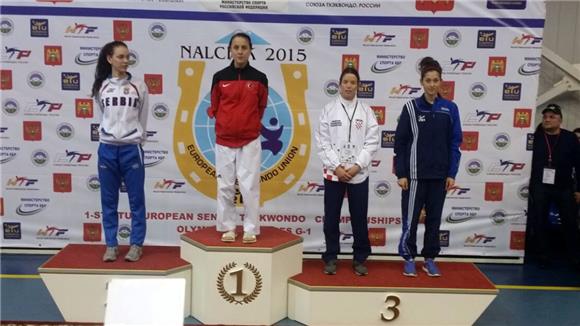 Taekwondo: Grgić srebrni, Lucija i Sumić brončane