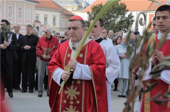  Svečano euharistijsko slavljei na Cvjetnicu