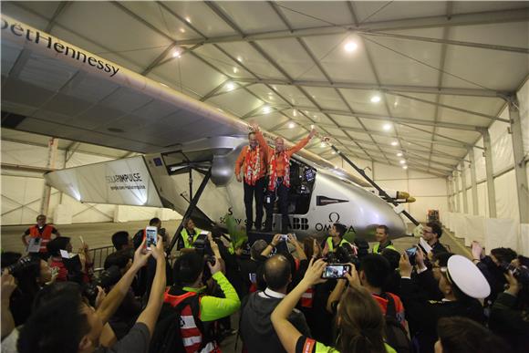 Nakon borbe sa snažnim vjetrovima Solar Impulse 2 sletio u Kinu